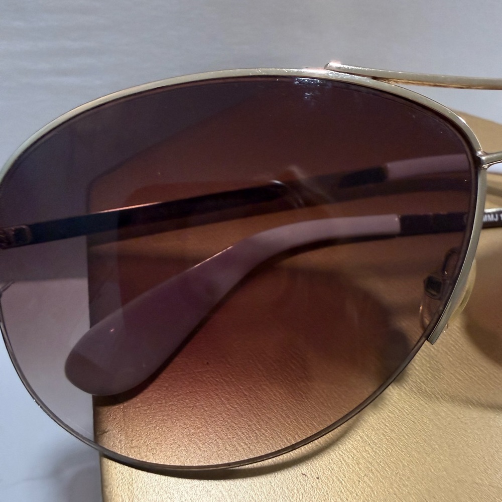 Marc by Marc Jacobs Women’s Rimless Aviators MMJ 119/S - Gold /White - Picture 8 of 15